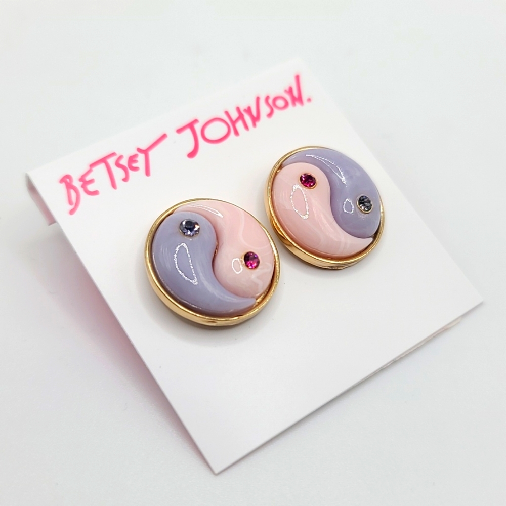 Betsey Johnson Pink & Purple Pastel Yin Yang Earrings - Picture 2 of 3